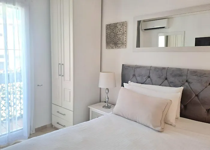 Noctua Paraiso 017 아파트