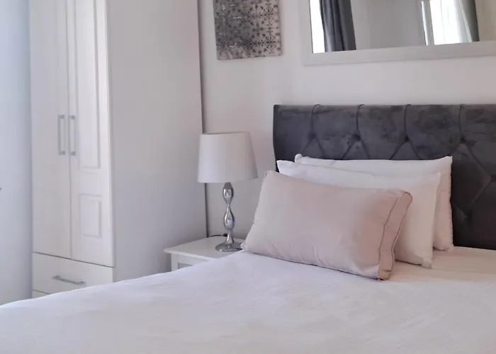 아파트 Noctua Paraiso 017 에스테포나