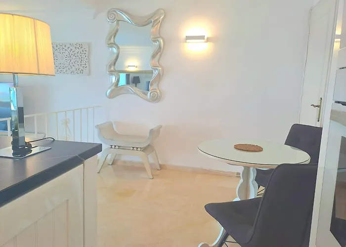 Noctua Paraiso 017 إِستيبونا